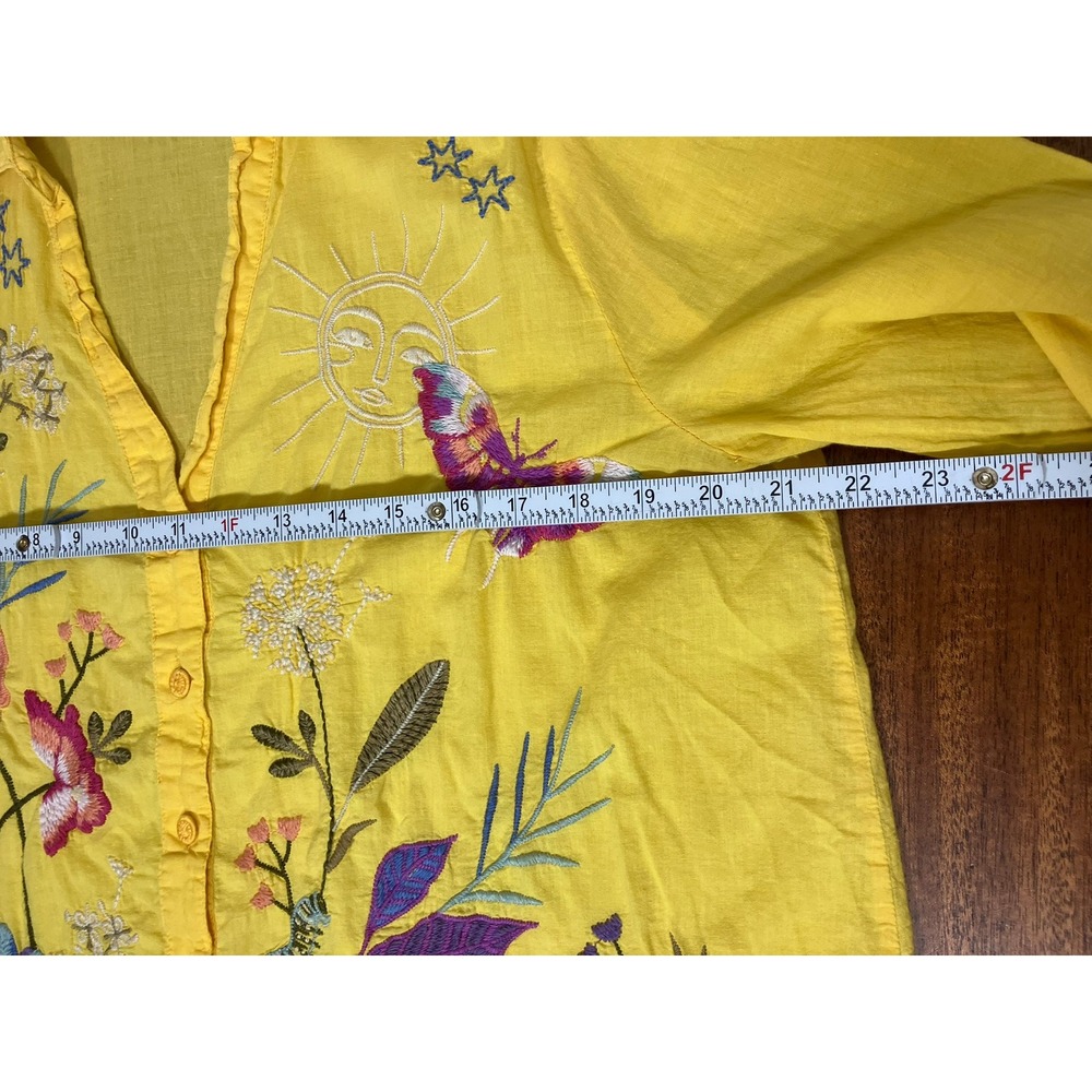 Johnny Was Workshop Yellow Cotton Embroidered Floral Sun Butterfly Shirt Small - Picture 15 of 16